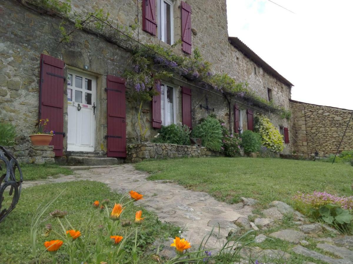 Bed and Breakfast Les Forges de Planechaud Saint-Priest-le-Betoux Exterior foto